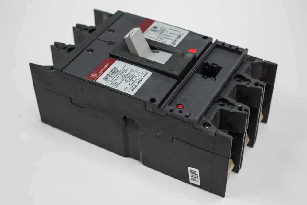 SGLL36AT0600 - GE - Molded Case Circuit Breaker